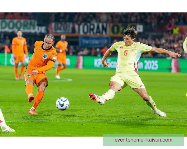 哈维·西蒙斯在租借期间状态回暖，近期表现备受关注